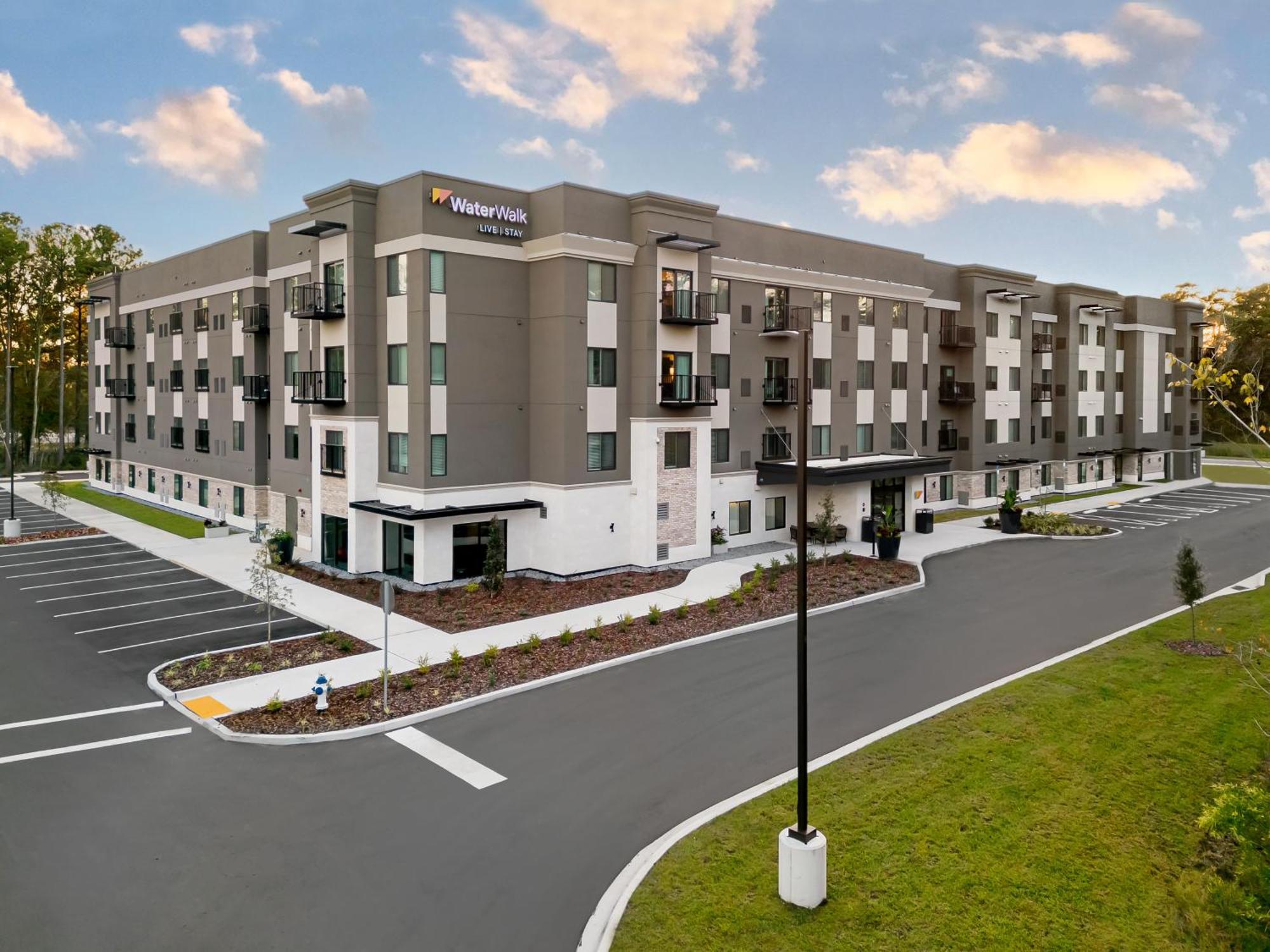 Waterwalk Extended Stay By Wyndham Jacksonville Deerwood Pk Exteriör bild